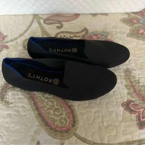 Womens Rothys, black, size 10.5